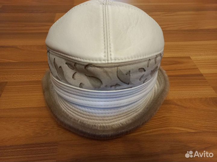 Женские шляпки и шапки