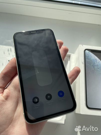 iPhone Xr, 128 ГБ