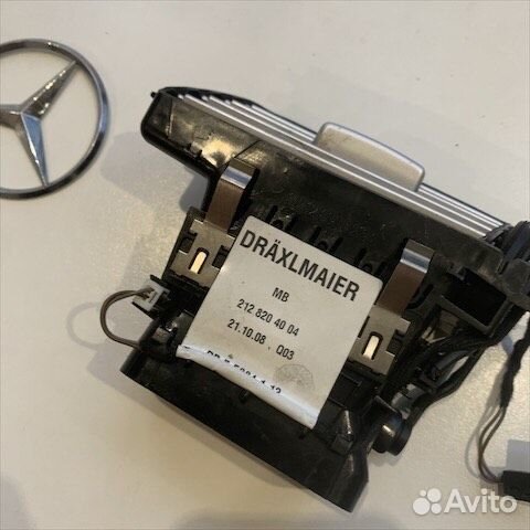 Дефлектор салона правый Мерседес w212