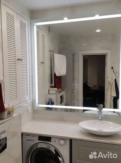 Зеркало в ванну с подсветкой