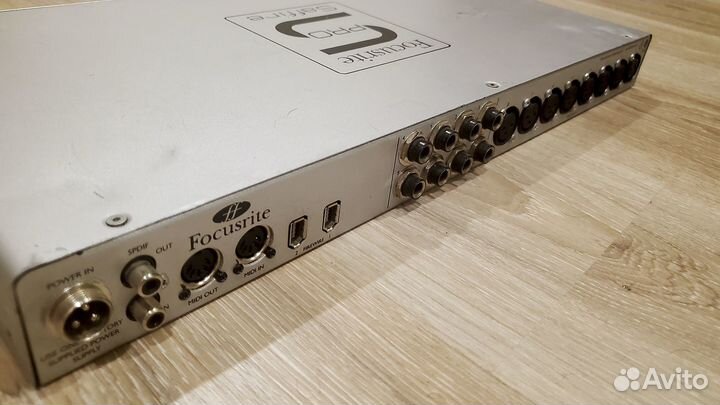 Звуковая карта Focusrite Saffire PRO 10 + FireWire