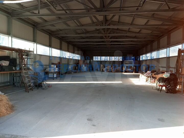 Продам производственное помещение, 300 м²