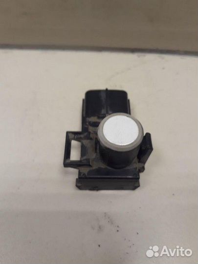 Датчик парковки Toyota Land Cruiser