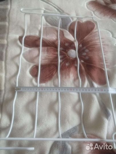 Полка для бутылок в холодильник