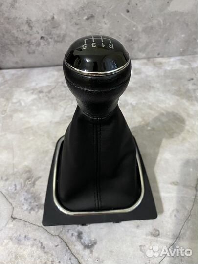 Ручка Чехол Кожух кпп volkswagen jetta фольцваген