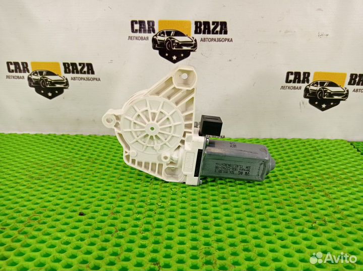 Моторчик стеклоподъемника передний левый L