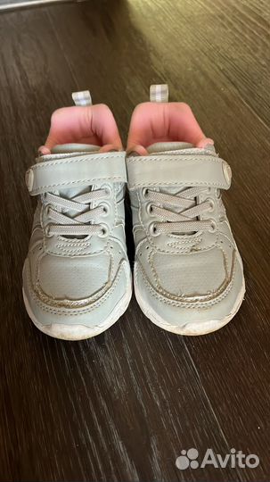 Кроссовки для девочки 24 размер