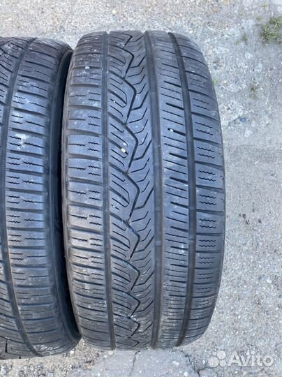 Nitto NT421Q 255/45 R20