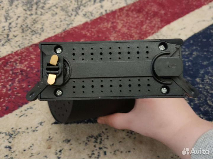 Монорельсовый потолочный светильник светодиодный