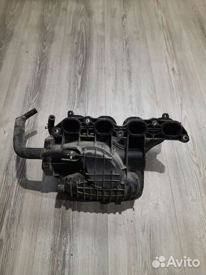 Коллектор впускной Kia RIO 3