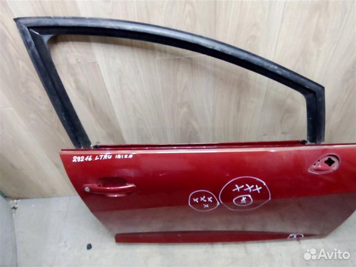 Дверь передняя правая от Seat Ibiza V 2008