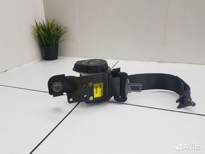 Ремень безопасности задний правый (Kia K5 III)