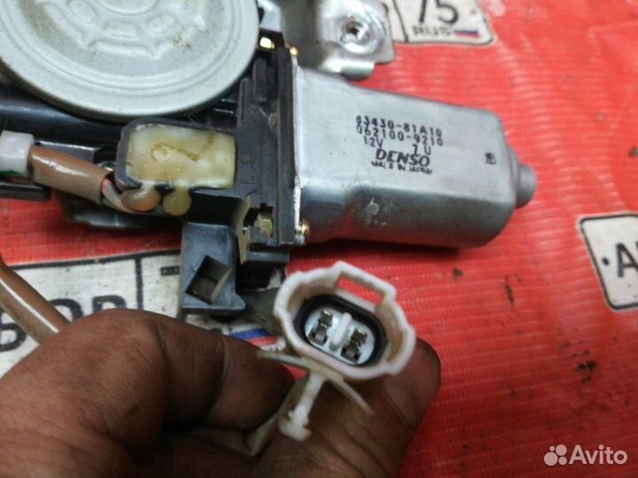 Стеклоподъемный механизм задний левый Suzuki Kei