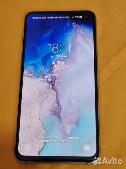 Samsung Galaxy S10e, 6/128 ГБ