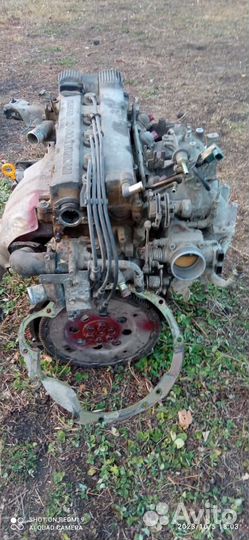 Двиготель Нисан KA24DE