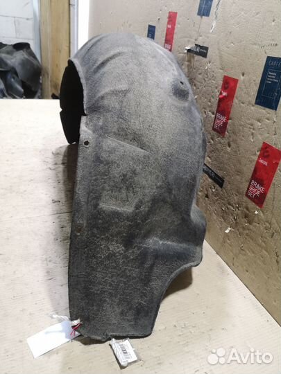 Подкрылок Bmw 3-series E91-VW72 (Заднее Левое)