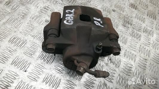 Суппорт тормозной передний правый toyota RAV 4 ZCA