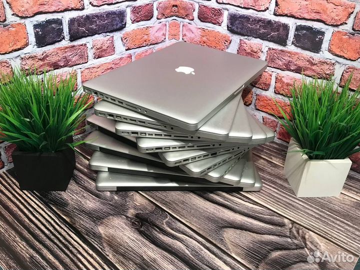 MacBook Pro 15 2011 / 500gb / i7