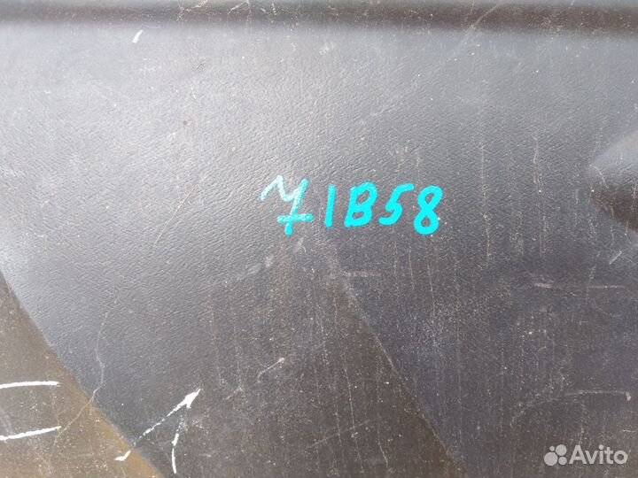 Резонатор воздушного фильтра Mitsubishi Outlander