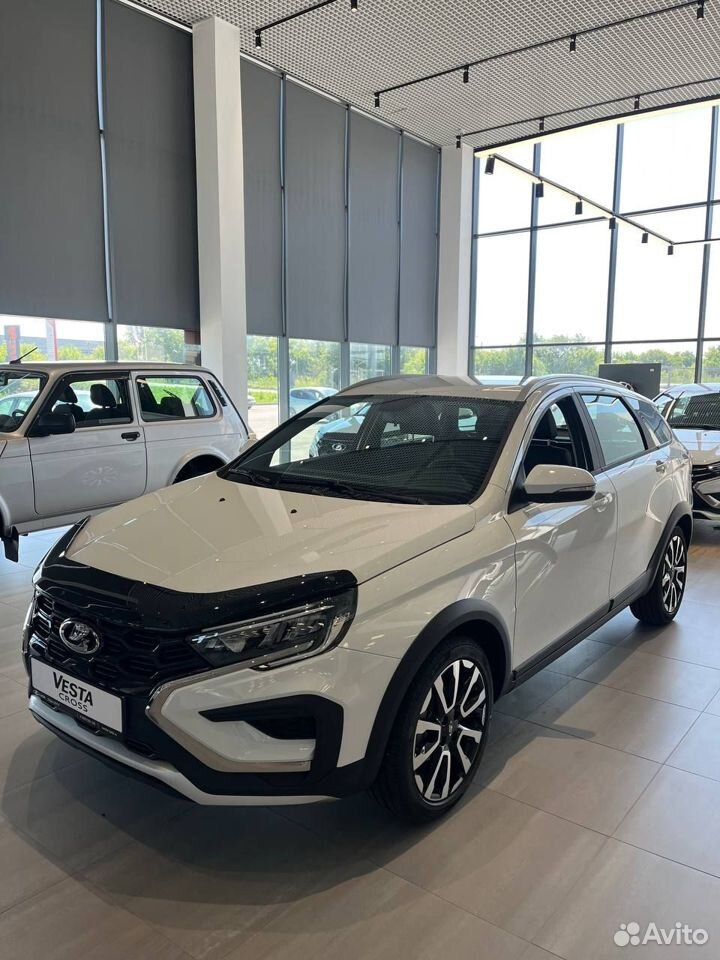 ВАЗ (LADA) Vesta Cross 1.8 CVT, 2024