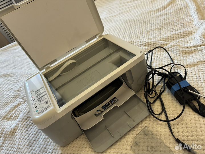 Принтер /сканер /копир HP Deskjet F2280
