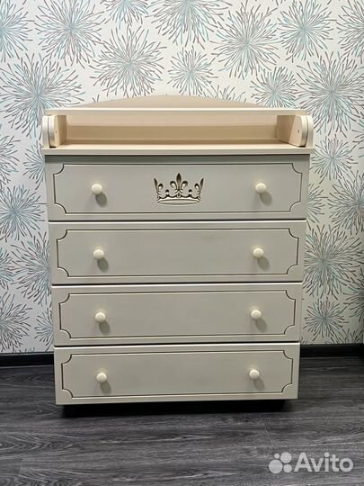 Комод с пеленальным столиком