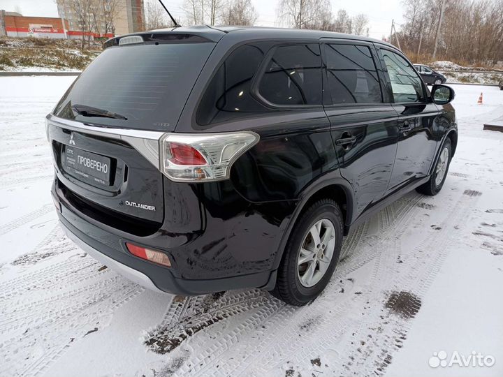 Mitsubishi Outlander 2.0 CVT, 2014, 158 325 км