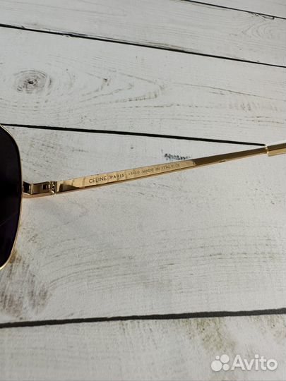 Солнцезащитные очки Celine CL40246
