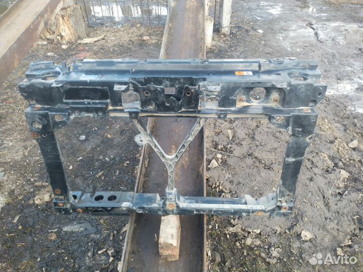 Передняя панель телевизор на mazda 3