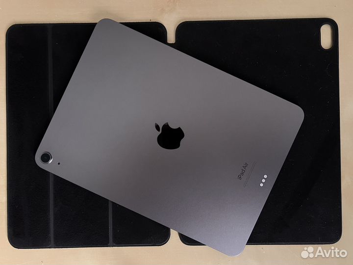 Планшет Apple iPad Air 5 64 gb