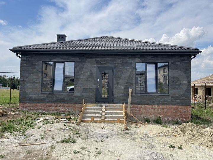 Дом 100 м² на участке 5 сот.