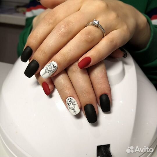 Маникюр коррекция ногтей наращивание гель лак