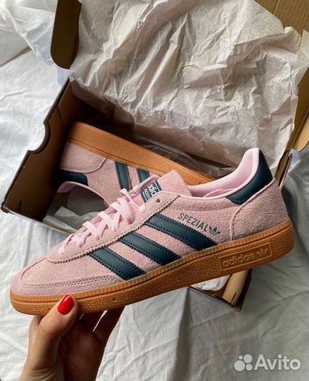 Кроссовки Adidas Spezial Pink