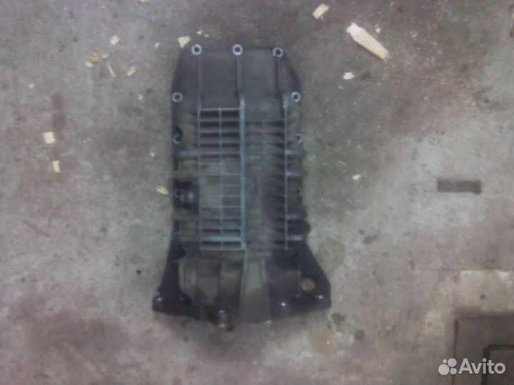 Крышка поддона на Форд Фокус