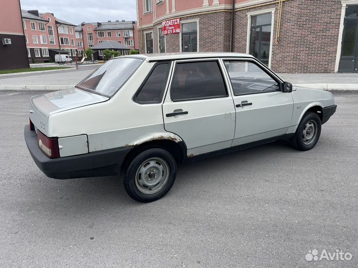 Капот на ваз 21099