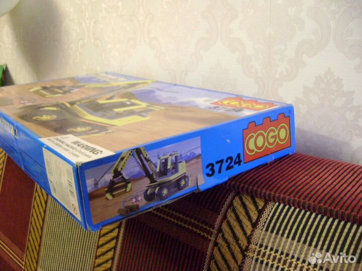 Конструктор-экскаватор Lego (Cogo)