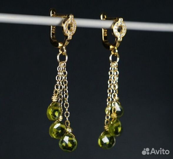 Серьги с хризолитом