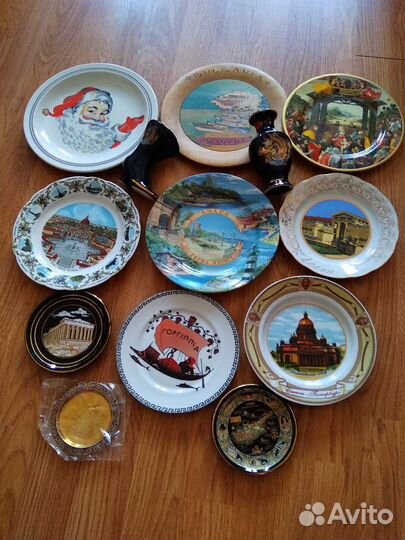 Сувенирные тарелки и вазочки