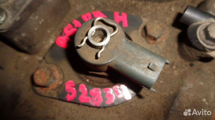 Форсунка дизельная Opel Astra H