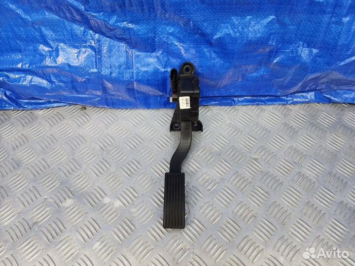 Педаль газа Kia Rio 3 / Hyundai Solaris