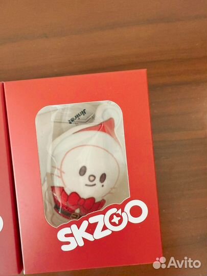 Skzoo брелок новогодний