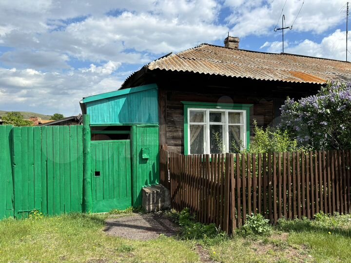 Дом 68 м² на участке 8 сот.