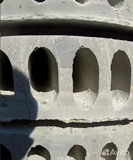 Плиты перекрытий близко