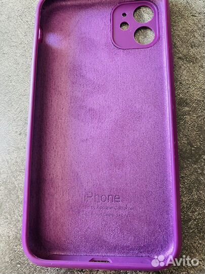 Чехол на iPhone 11