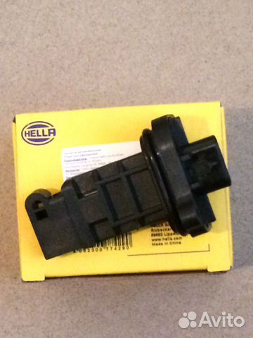 Расходомер воздуха BMW hella 8ET358095231