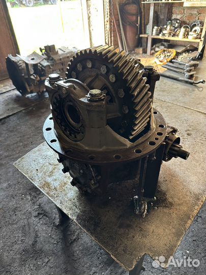 Продам редуктор на камаз 47 зубьев