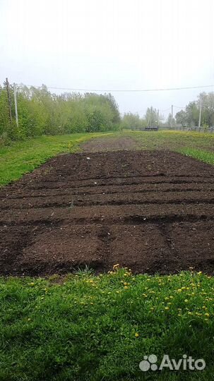 Вспашка земли мотоблоком