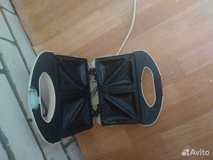 Бутербродница тостер