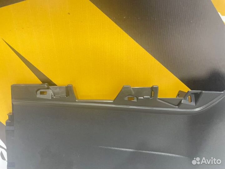 Накладка центральной консоли правая Lexus Rx