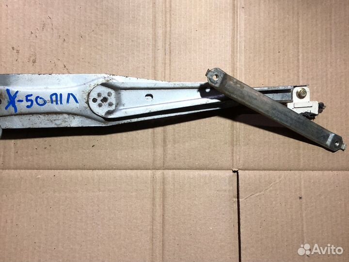 Передний левый стеклоподьемник Lifan X50